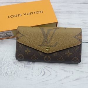 <AUTHENTIC>Louis Vuitton  wallet